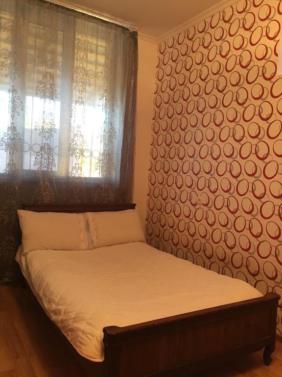 Guesthouse Gua Kutaisi Exterior photo